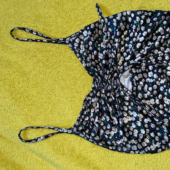 Summer flower dress - Picture 3 of 4